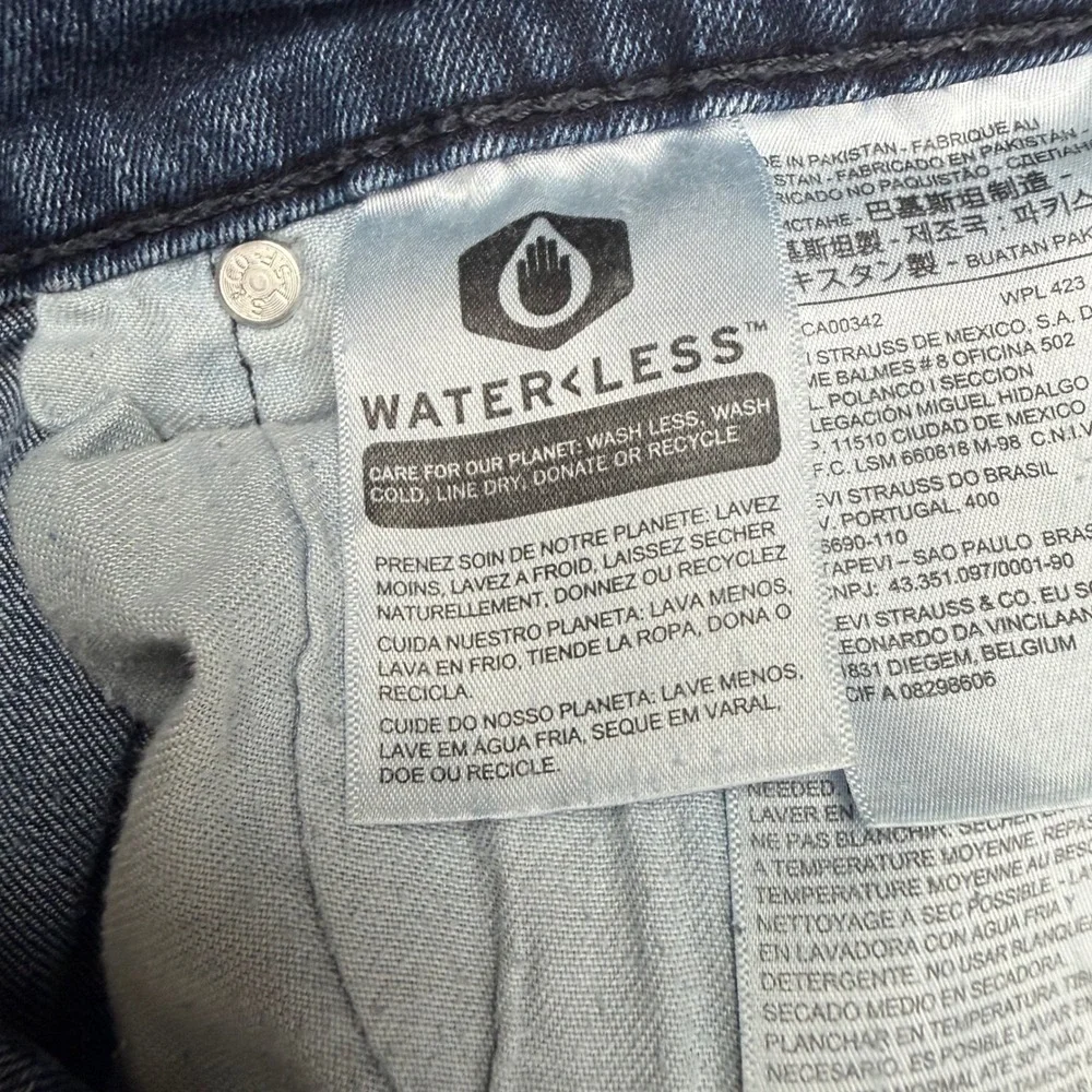 Levis 541 Athletic Taper Jeans Mens 36x34 Blue Medium Wash 18181-0216